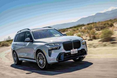 Cina BMW X7 2024 xDrive40i Esclusivo M Sport Package 6 posti SUV grande in vendita