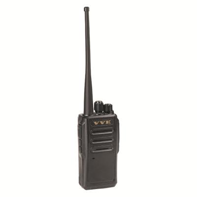 China Custom Wholesale High Performance No Big Screen Battery Powered Transmit Output Power Portable Two Way Radios With Lanyard 7.4V--4500mA/H for sale