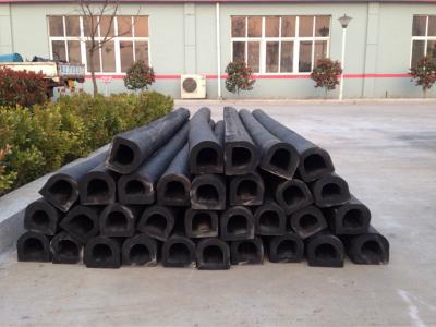 China Black D Type Rubber Fender The Ultimate Solution for Marine Applications for sale