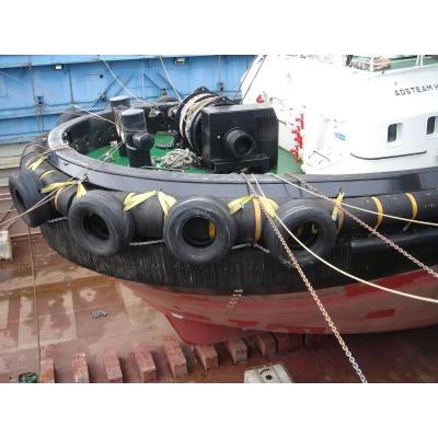 China 200-450mm Height Tug Boat Fender With Certified By PIANC And 70-85A Hardness for sale