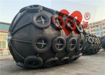 Chine Bateau accouplant Marine Fenders With Compressed Air pneumatique de flottement à vendre