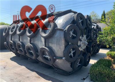 China Diseño insumergible del diámetro los 2m Marine Rubber Fenders Foam Filled en venta