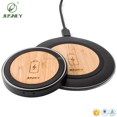 China Mobile Phone For iPhone 8 Wooden Logo QI Charger Customized Wireless Pad For Fast Portable Bamboo Type-C Port iPhones Mobile Phone USB Charger for sale