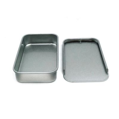 China Customized Lovely Christmas Handmade Small Gift Chewing Gum Metal Storage Shipping Boxes Packaging for sale