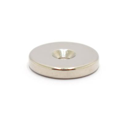 China Industrial Magnet [LYC] N45 Small Ring Permanent Strong Round Magnets With Cutter For Wire for sale