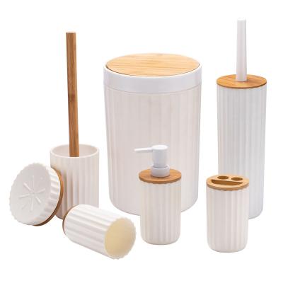 China Sustainable High Quality Bamboo Toilet Bathroom Set Accessories for sale