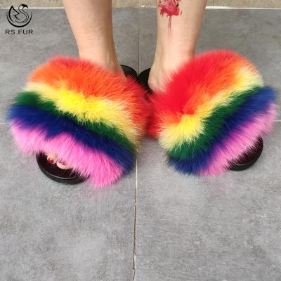 China 2020 Latest Design Anti-slippery Puffy Soft Indoor Fur Slippers With Custom Color for sale