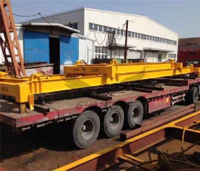 China 40Ft Semi Auto Gantry Crane Container Spreader / Containers Lifting Equipment for sale