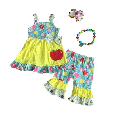 China Sweet new back to school summer baby kids boutique clothing yellow red apple cotton outfit capri sleeveless set for sale