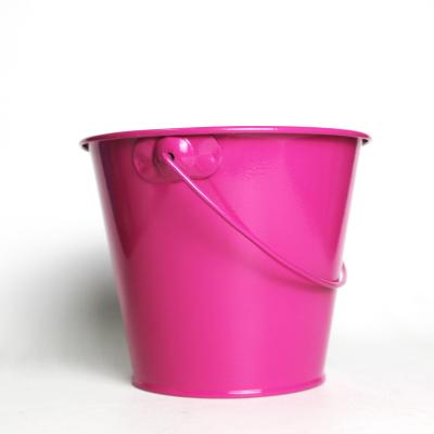 China Cartoon Garden Small Pink Garden Pots Gardening Tool Storage Barrel for sale