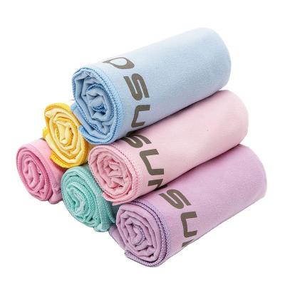 China Hypoallergenic Manufacturers Supply Travel Quick-drying Beach Towel Swimming Fitness Light Absorbent Portable Quick-Drying Cold Bath Towel for sale