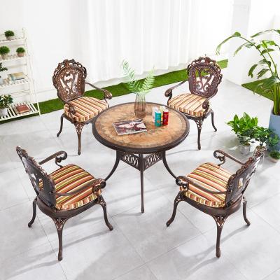 China Durable Material Patio Garden Furniture Cast Aluminum Luxury Panel Set Outdoor Furniture for sale