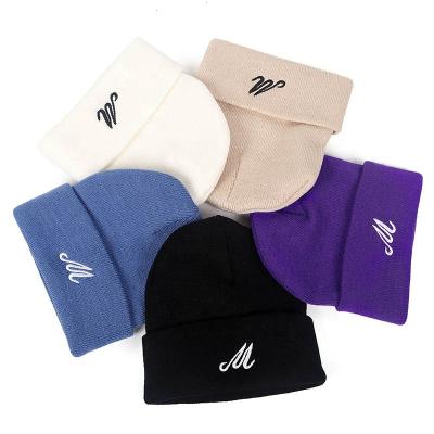 China New 2021 COMMONS Knitted Hat Custom Wholesale Beanie Stocking Beanie Winter Hat Stylish Acrylic for sale