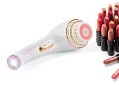 Chine 5 dans 1 épurateur électrique de corps de Massager facial, brosse faciale d'Exfoliator de 5 têtes de brosse électrique à vendre