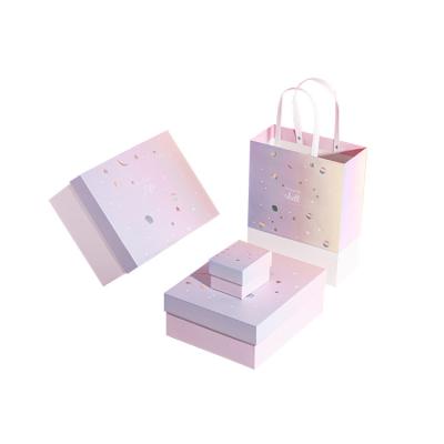 China Recyclable Gradient Girl Heart Gift Box Set Birthday Gift Packaging Small Fresh Pink Ins Gift Box With Handle for sale