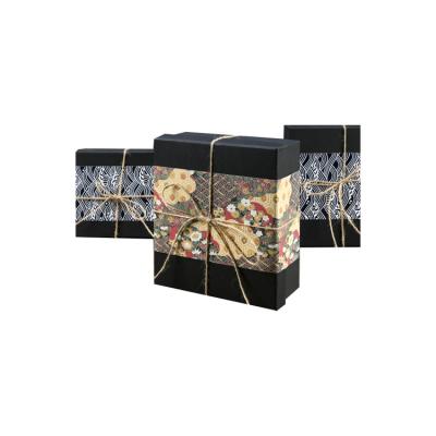 China Luxury Package Paper Box Maker Customization Gift Box Birthday Gift For Girlfriend Boyfriend Package Decorative for sale