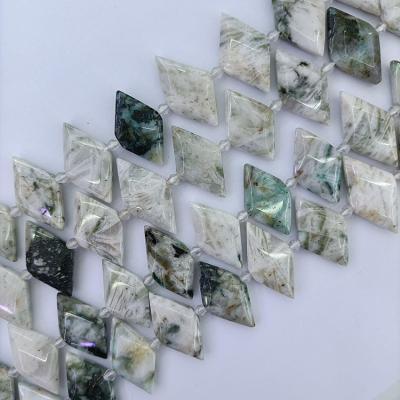 China Polished Beads Strand 16-28mm Chinese Raw Green Line Crystals Rhombus Beads Agate Natural Stone One Hole for sale