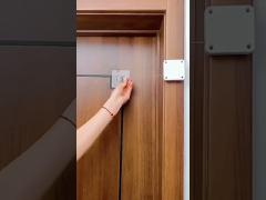 Compact and simple door closer