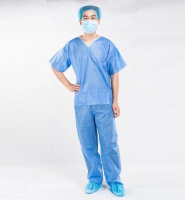 China Non woven Fabric Hospital Surgical Gowns / Medical Disposable Gowns for Adults for sale