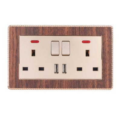 China Fashion Simplicity China Manufacture Wood Grain Professional 2x13A Gold Switched Socket With Neon + 2 USB for sale