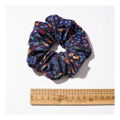 China Factory Supply Soft Silk Ponytail Scrunchie Factory Supply Scrunchy Wearing Hair Set With Bow for sale