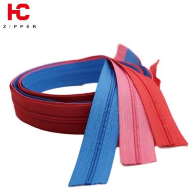 China Viable Hot Sales Price Cheap Long Nylon Zipper Chain For Home Textiles 5# 7# 8# 10# Nylon Zipper Roll Making for sale