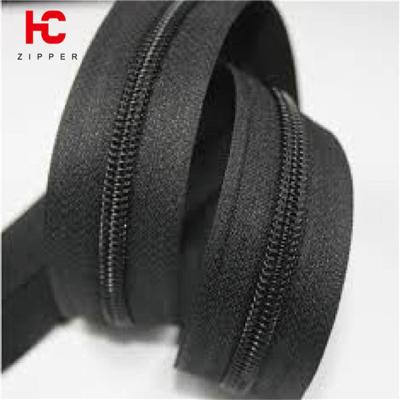 China Exw Price Eco-Friendly Sports Bag 3# 5# 10# Eco Black Nylon Endless Recycled Nylon Tent Roll Zipper Zippers for sale