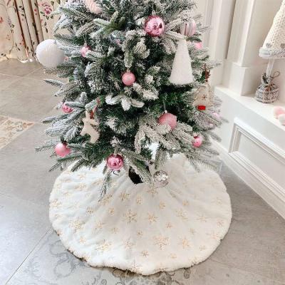 China 2020 Exquisite Sheer Rabbit Hair White Christmas Tree Skirt Christmas Tree Decoration 78cm 90cm 122cm for sale