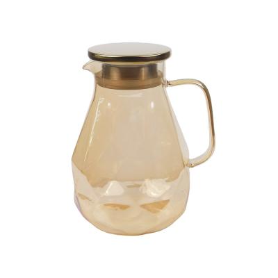 China Stylish 1.8 Liter Amber Diamond Shape Iced Tea Drinking Water Glass Stocked Kettle For Restaurant Home Hotel for sale