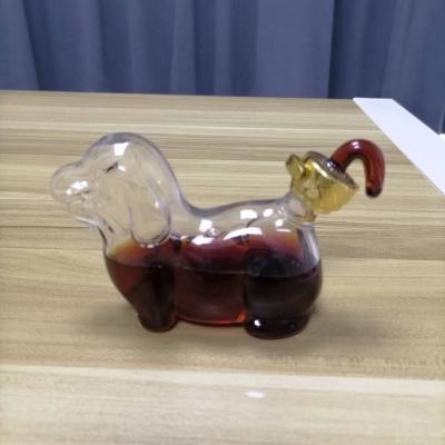 China Europe 100ml Medium High Borosilicate Dog Shape Wine Favorite Bottle Glass Decanter Wine Set for sale