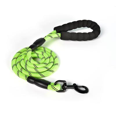 China Wholesale Dogs Midepet Factory Wholesale Large Dog Leashes Round Nylon Rope Padded Thoughtful Handle Dog Leash for sale