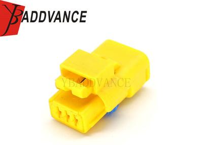 China 3 Position Female FCI Automotive Connectors / Amphenol FCI Connectors 211PC032S4049 for sale