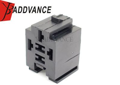 China Black 6.3mm Universal 5 Pin Relay Socket Connection For Air Conditioning for sale