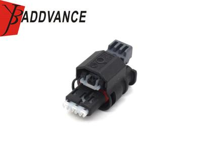 China 9316015-05 3 Pin Female PA66 GF35 Automotive Electrical Connector For BMW for sale