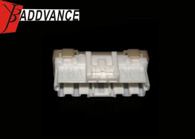 China 20 Pin Female PBT Unsealed White Automotive Electrical Connectors New Design for sale