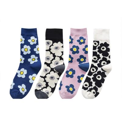 China 2021 Hot Selling Cute Breathable Women Socks Korea Style Fashion Flower Print Cotton Casual Socks for sale