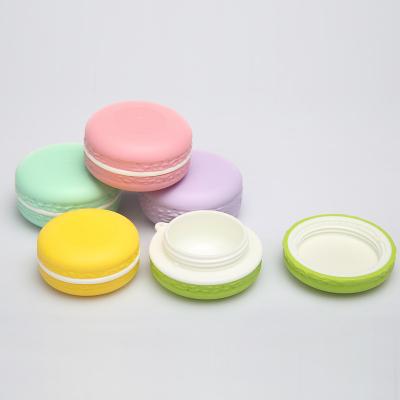 China 2022 New Design 10g Empty Cosmetic Candy Macaroon Colored Purple Pink Frosted Face Cream Travel Flat Plastic Cosmetic Jars Cute for sale