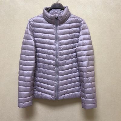 China Viable Wholesale Latest Design Stylish Winter Plus Size Light Weight Quilted Striper Jackets Coats For Women for sale