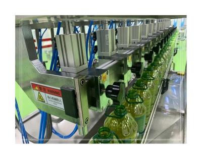 China Automatic Food Oil Mixing And Automatic Vegetable Filling Machine Engine Oil Bottle Cooking Liquid for sale