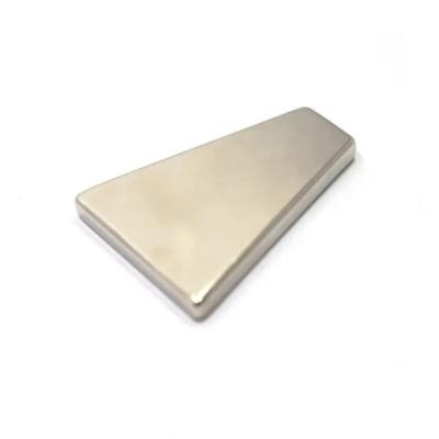 China Cutting Service Offered for 20mm Industrial Neodymium Iron Boron Magnet Bright Silver for sale