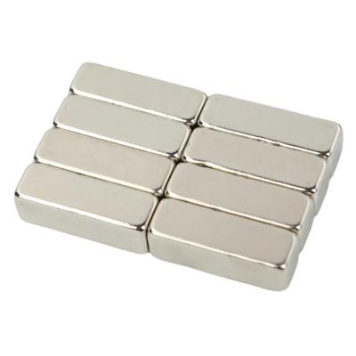 China Acceptable Customized Industrial Magnet Block Magnet with Countersunk Rare Earth Neodymium Magnet for sale