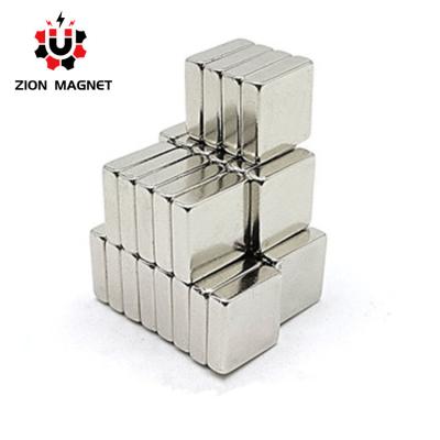 China Small Neodymium Cube Magnet N35 N38 N40 N52 for Composite NdFeB Magnet for sale