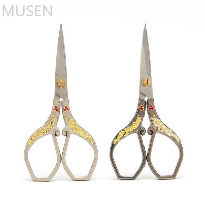 China High Quality Durable Stainless Steel Vintage Dragon Phoenix Crystal Scissors Embroidery Scissors for sale