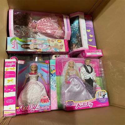 China Promotion Cheap Barbi Extra Giveaway from Toy China Sell By Kilo Plastic Sale Discount from Barbi Doll Inventory Lot For for sale