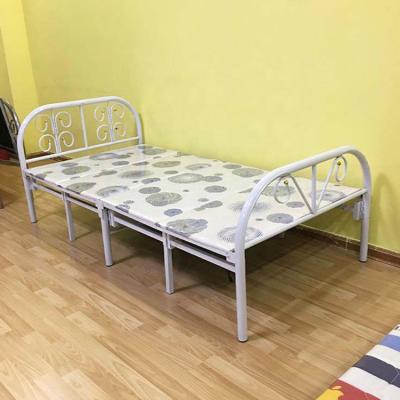 China Foldable Foldable Portable Lounge Bed Single Sturdy Folding Bed for sale