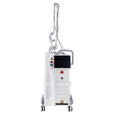 China Skin Tightening Fractional CO2 Laser Machines For Scar Stretch Marks Pigmentation Wrinkle Removal for sale