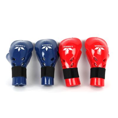 China Own Factory Dipped NBR Foam Protective Device Taekwondo Hand And Wrist Guards ITF Hand Guard Martial Arts Boxing Protect Hands for sale