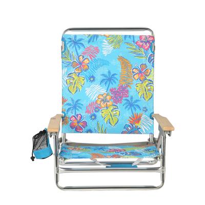 China Custom 5 Position Wooden Armrest Outdoor Portable Lightweight Aluminum Folding Beach Chair For Heavy People for sale