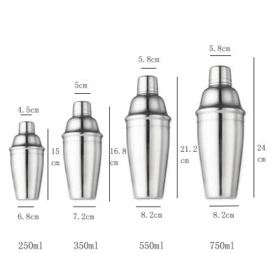 China Minimalist Fashionable Polished Stainless Steel 750ml Cocktail Shaker for sale