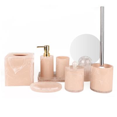 China Luxury Polyresin Resin Household Bath Toilet Toilet Bathroom Accessories Set Viable Glamorous Decor Bathroom Accessory for sale